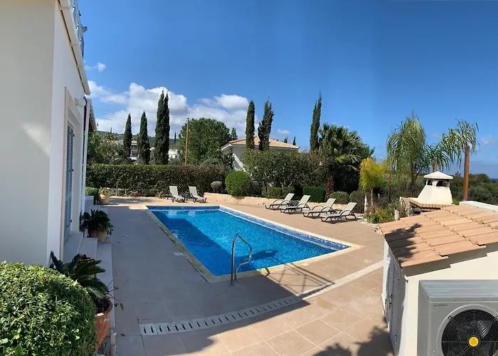 Vila Gladiolus Neo Chorio